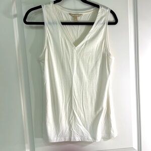 White Banana Republic tank basic